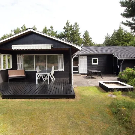 Дом отдыха Holiday Elen - 2-1km From The Sea In Western Jutland By Interhome Блаванн